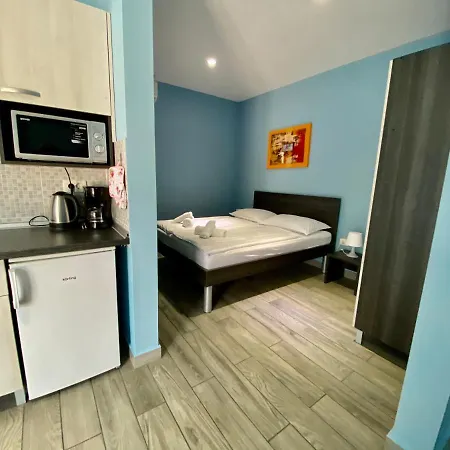 Iris شقة أوماغ