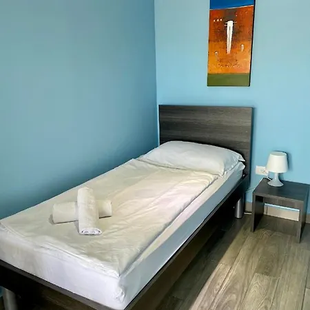 Iris Apartment
